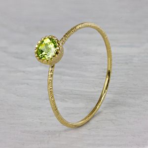 N.O.O.R. | Ring bloem peridot